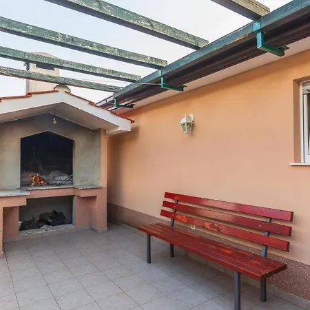 Ferienhaus Gospe 03 *