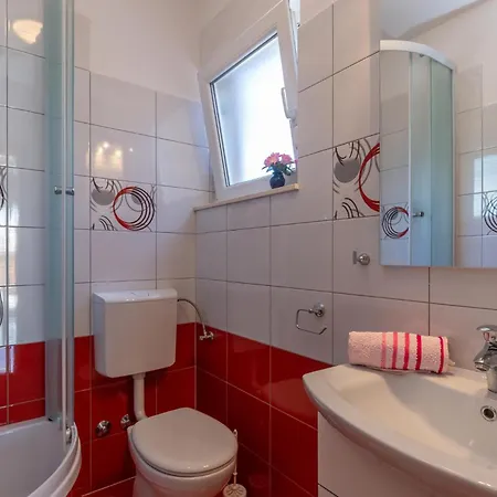Gorgeous In Prolozac Donji With Kitchen *